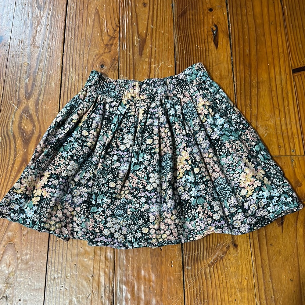 American Eagle floral skirt